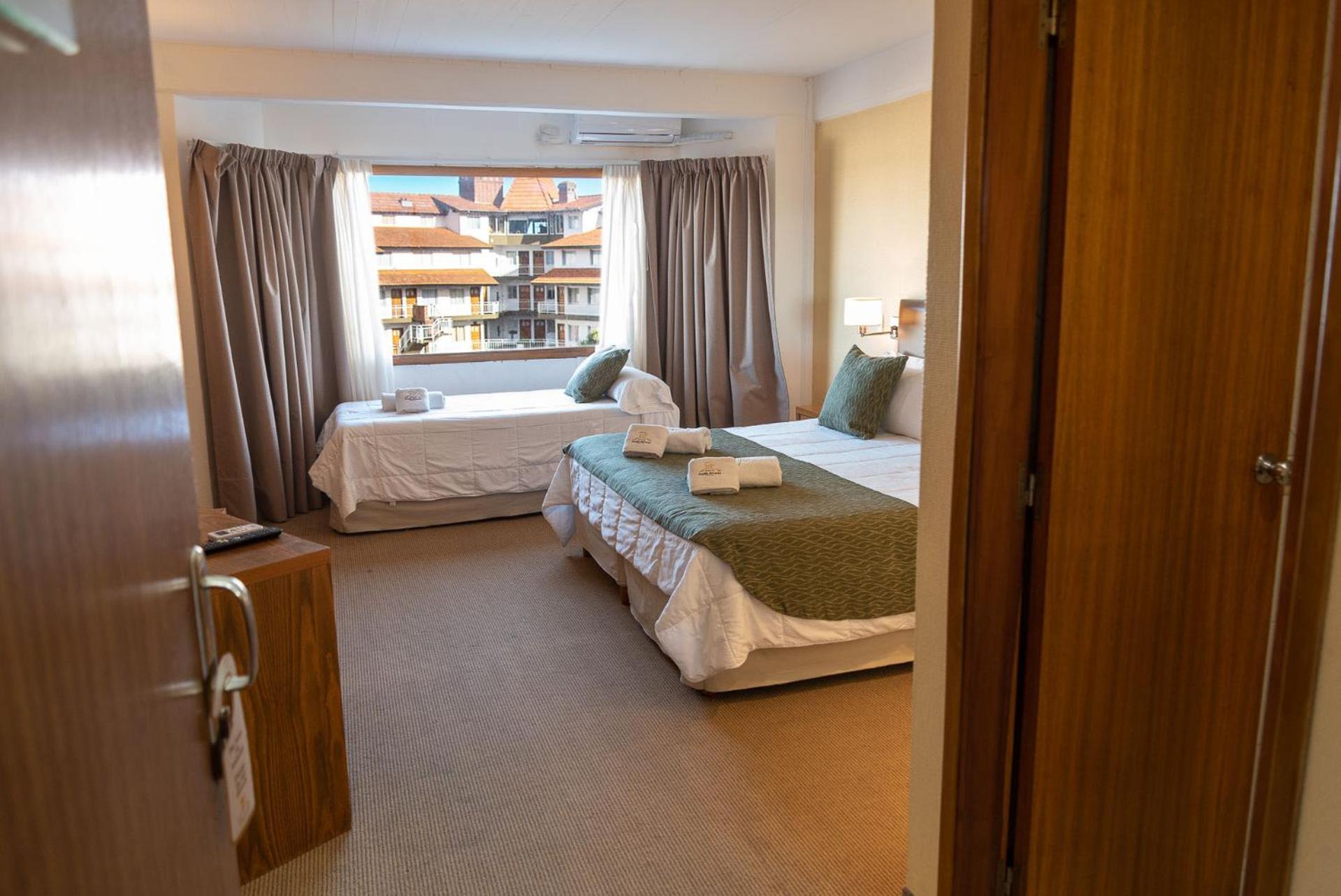 Fonte Arcada Hotel Villa Gesell Quarto foto