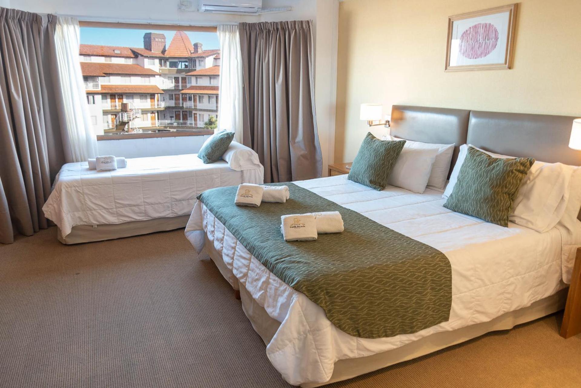 Fonte Arcada Hotel Villa Gesell Quarto foto