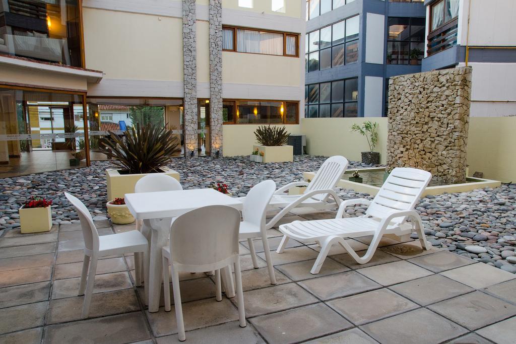 Fonte Arcada Hotel Villa Gesell Exterior foto